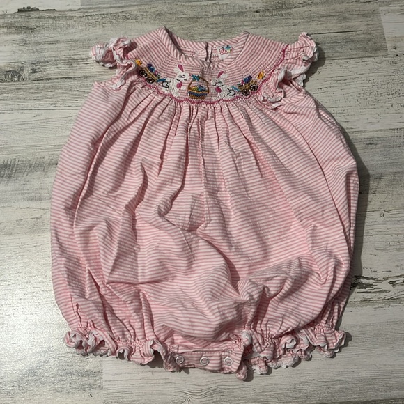 Easter Smocked Ballon Size 2T - Picture 2 of 8